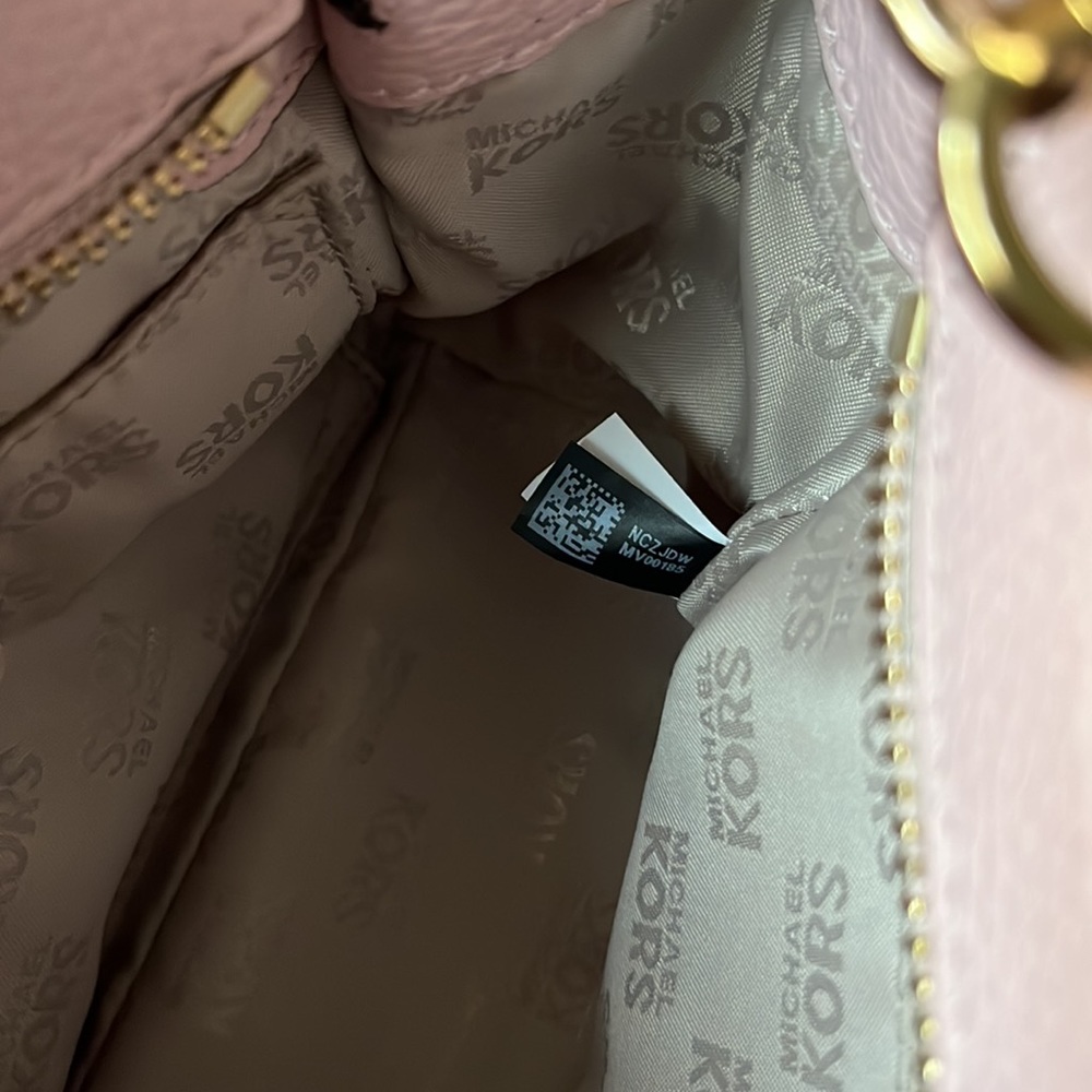 Michael Kors Hamilton Small Crossbody Woman's Travel Messenger Leather Bag Purse - Picture 13 of 15